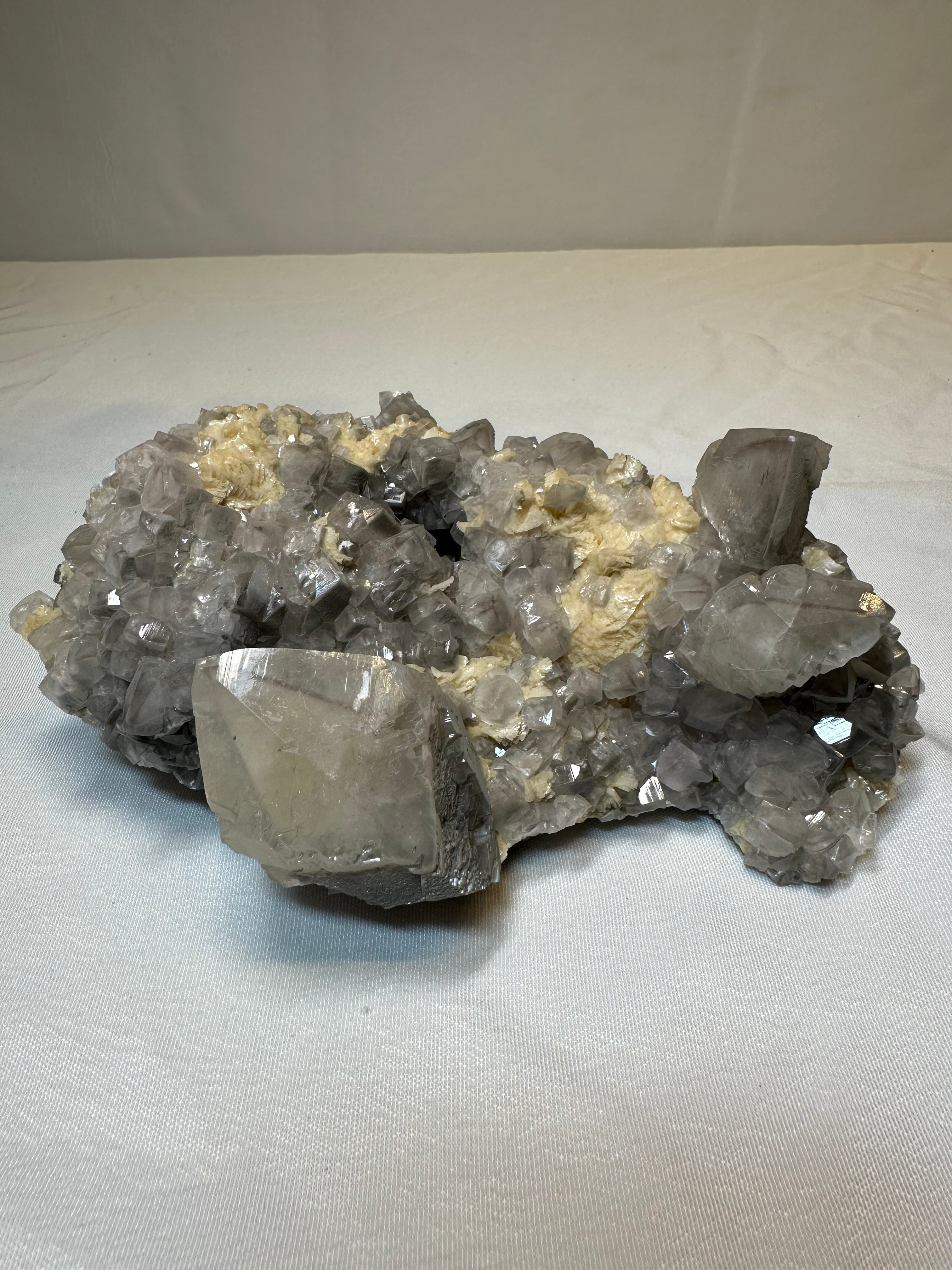 Manganoan Calcite